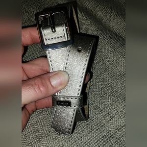 New Bebe Silver Fashion Faux Leather Skinny Womens Belt W/belt Buckle